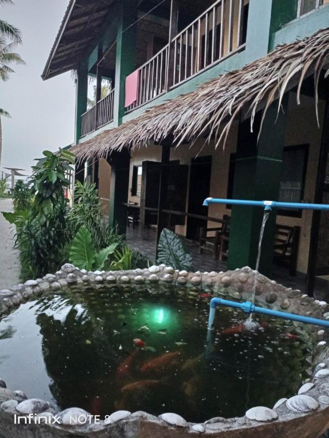 Eddie'S Beach Resort Siargao General Luna  Buitenkant foto