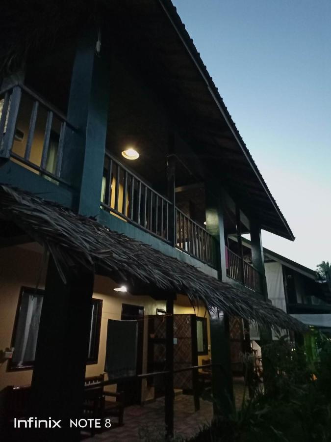 Eddie'S Beach Resort Siargao General Luna  Buitenkant foto